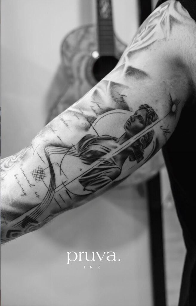 beylikdüzü dövme - statue tattoo